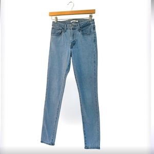721 Levi’s high rise skinny jeans denim light wash